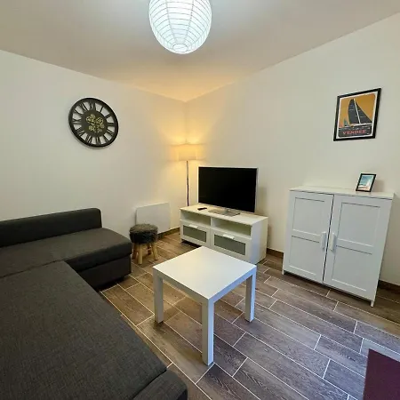 Holiday home De Charme A Bellevigny Saligny (Vendee)